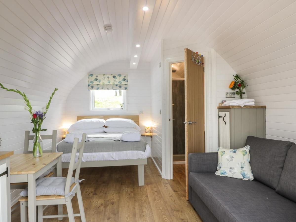 Laird Lodge 3 Локърби Екстериор снимка